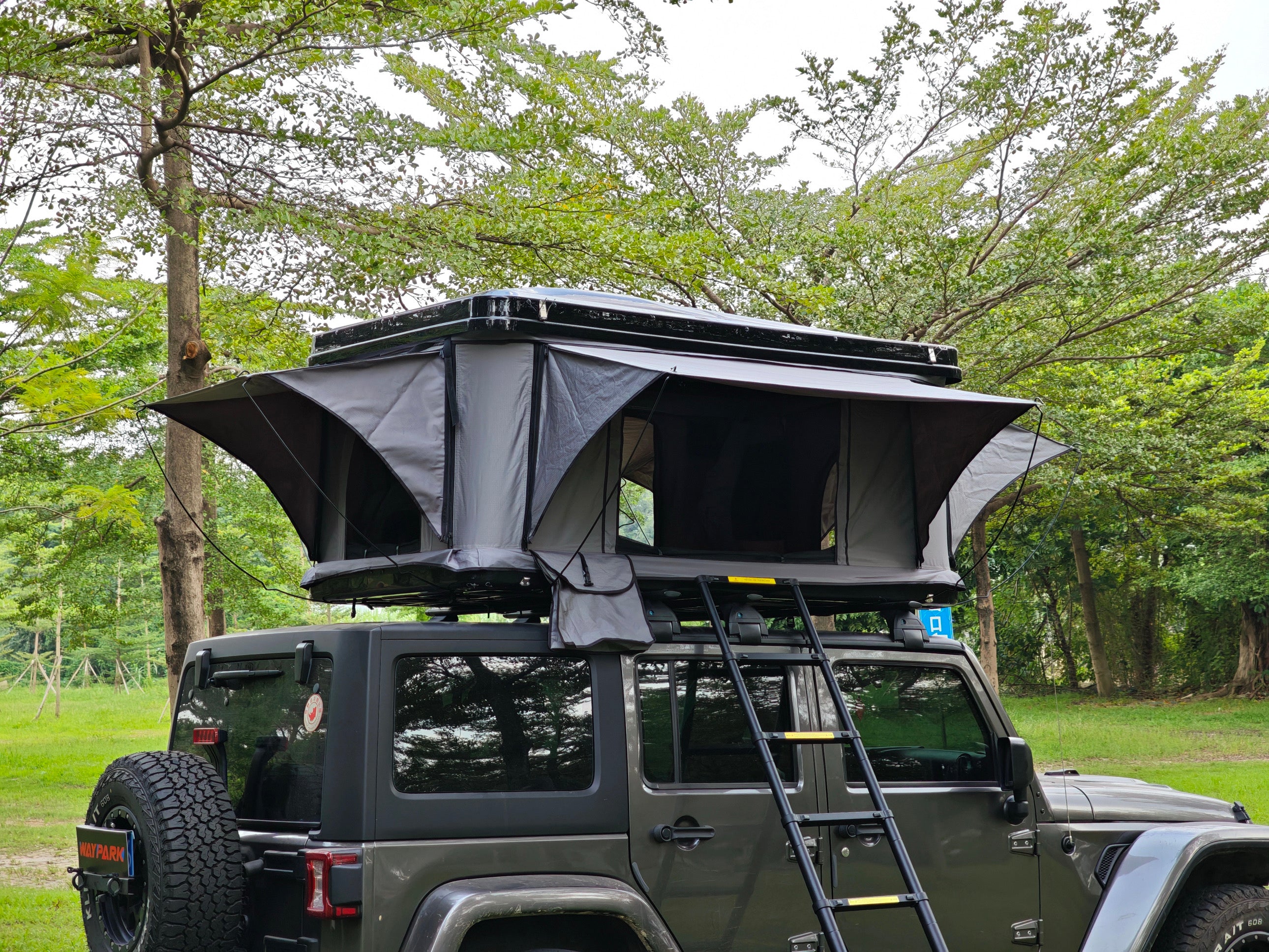 Skyscape 2 Person Roof Top Tent – 360° Views, LED Lighting, Foam Mattress & Power Bank Included